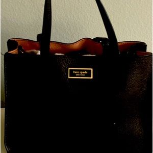 Kate Spade leather icon bag. Good condition